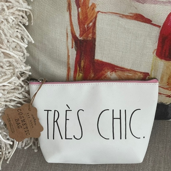 Super Cute Makeup Bag “Très Chic” | Cosmetic Bag | Rae Dunn - Picture 1 of 5